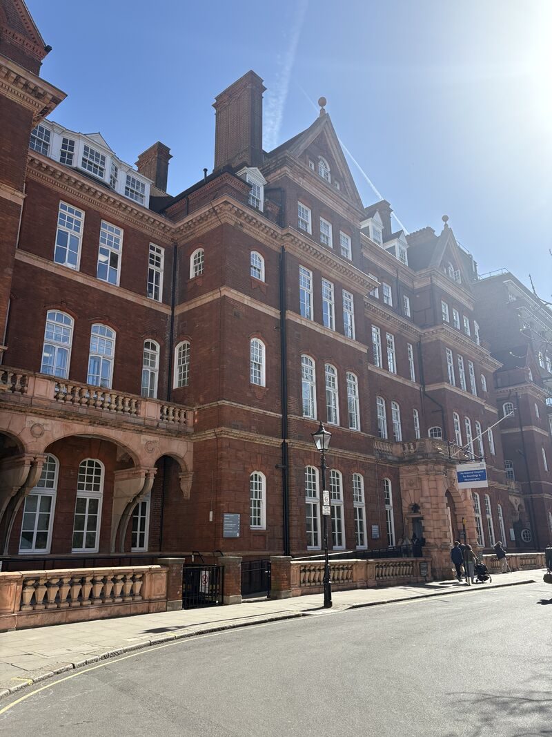 National Hospital for Neurology and Neurosurgery, Queen Square, Londres